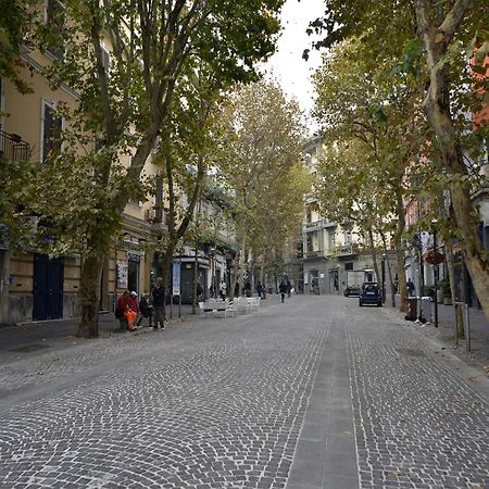 La Piazza Al Vomero Neapol Zewnętrze zdjęcie