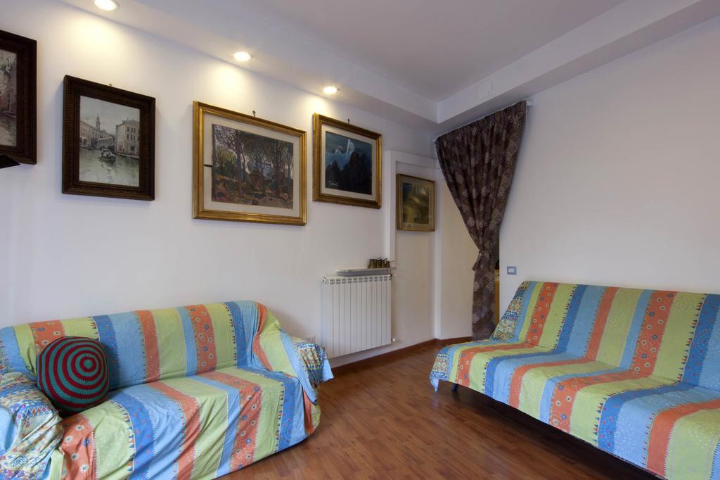 La Piazza Al Vomero Neapol Zewnętrze zdjęcie